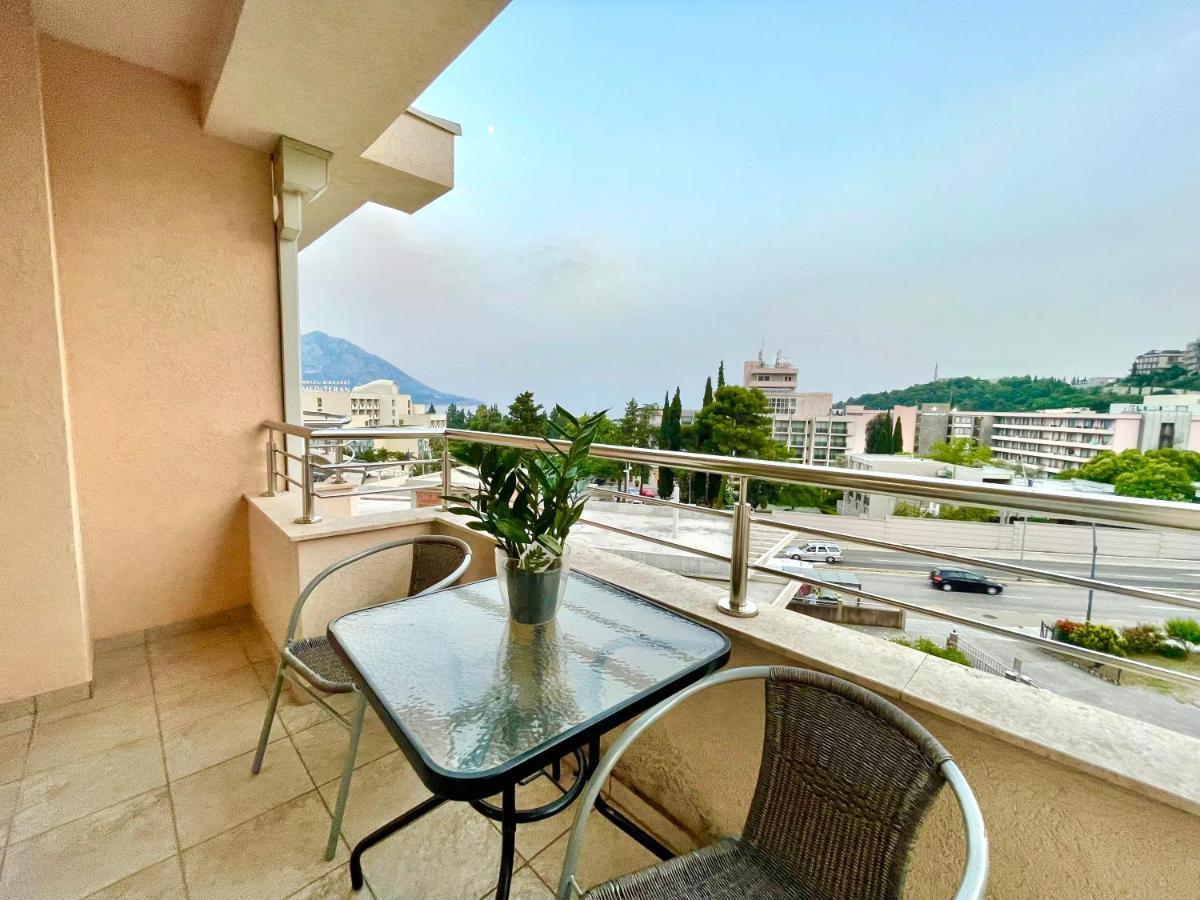 Apartments Boreta Becici Budva Luaran gambar