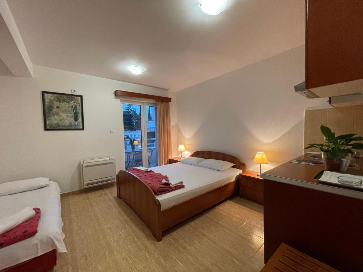 Apartments Boreta Becici Budva Luaran gambar