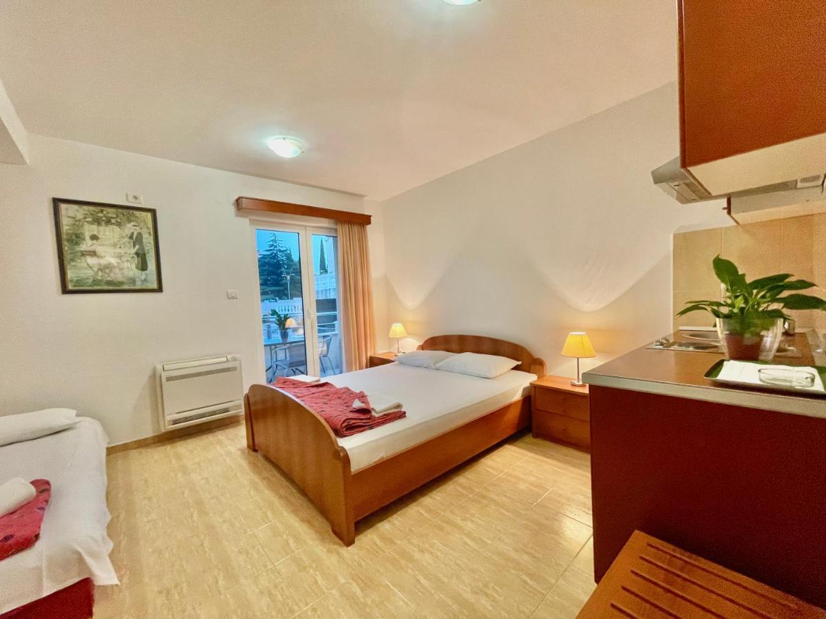 Apartments Boreta Becici Budva Luaran gambar