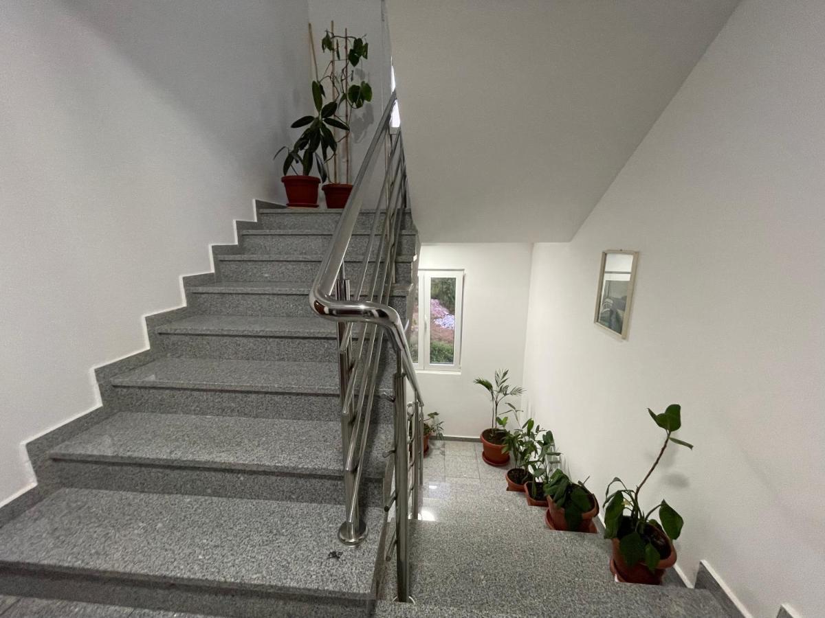 Apartments Boreta Becici Budva Luaran gambar
