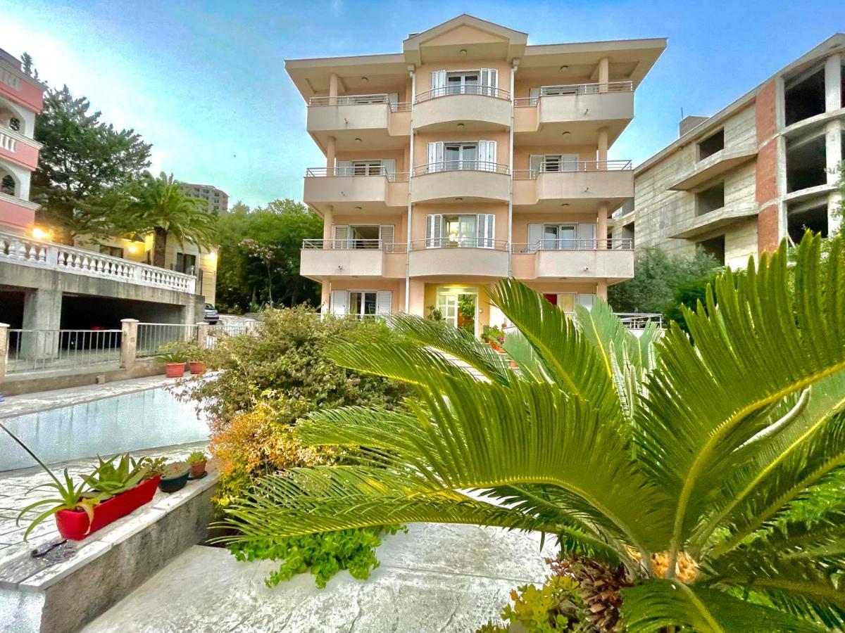 Apartments Boreta Becici Budva Luaran gambar