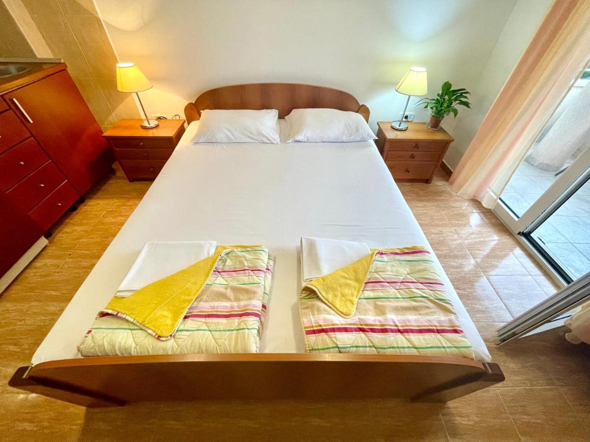 Apartments Boreta Becici Budva Luaran gambar