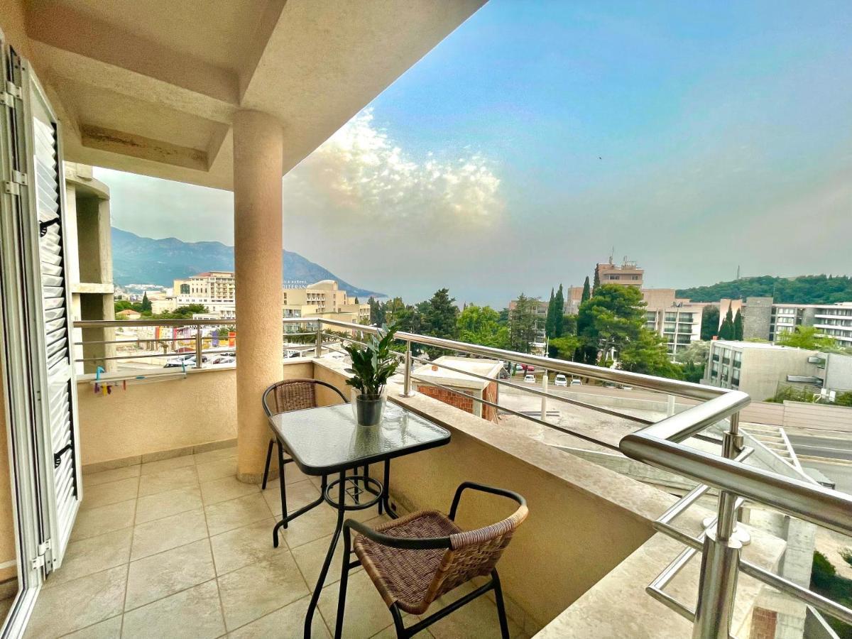 Apartments Boreta Becici Budva Luaran gambar