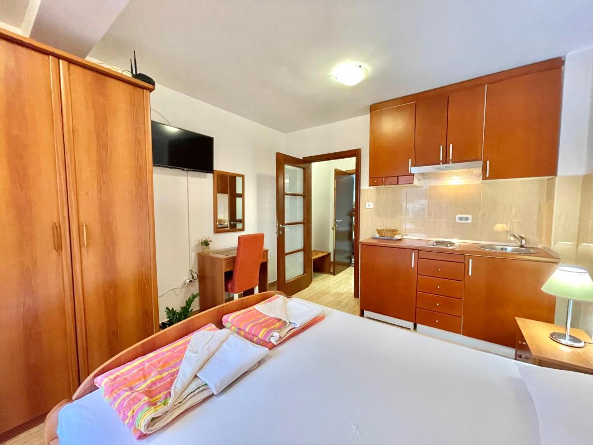 Apartments Boreta Becici Budva Luaran gambar