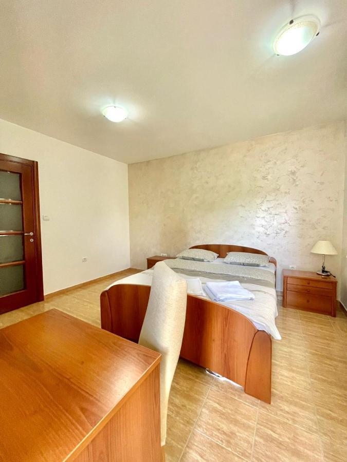 Apartments Boreta Becici Budva Luaran gambar