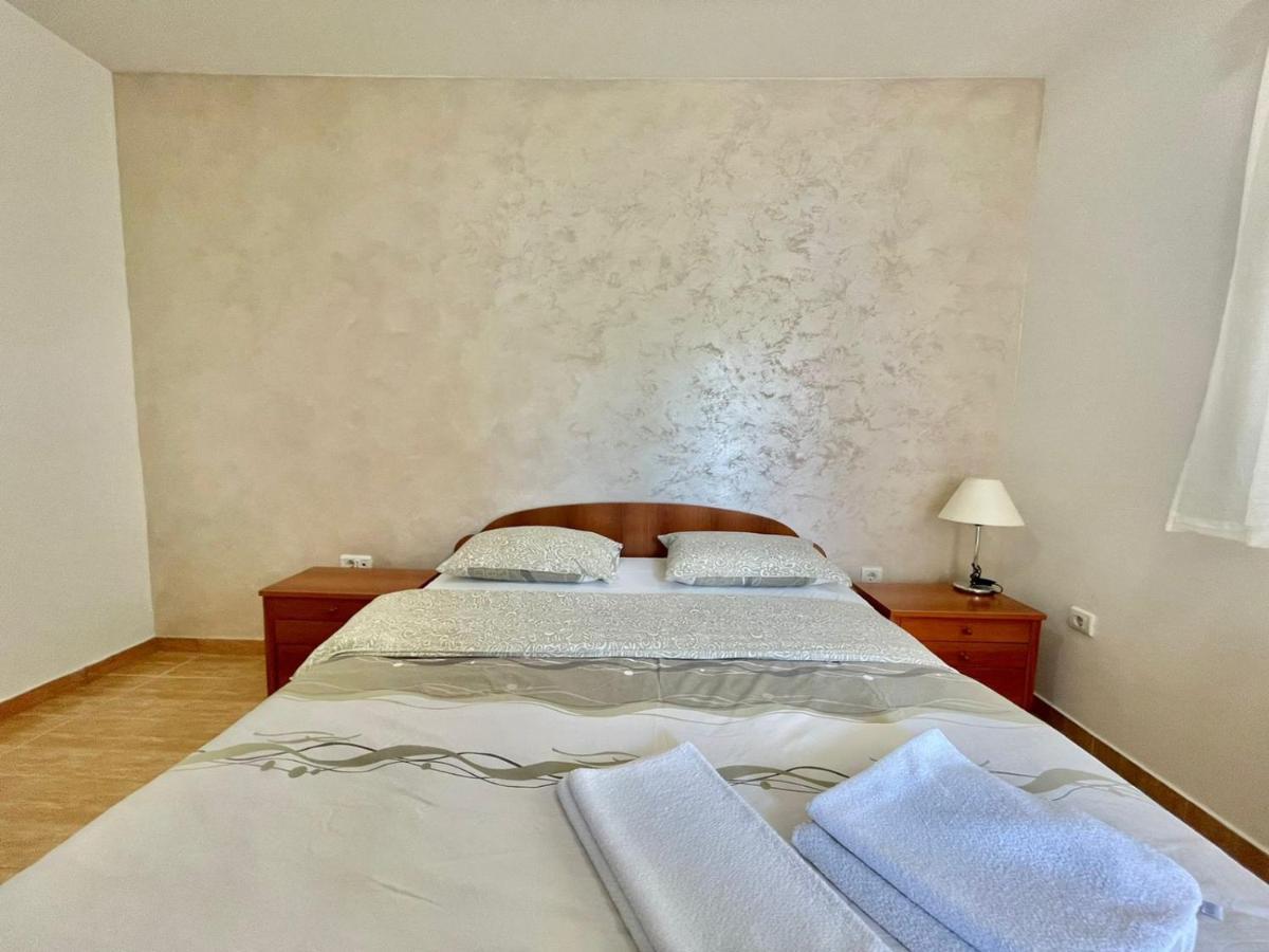Apartments Boreta Becici Budva Luaran gambar